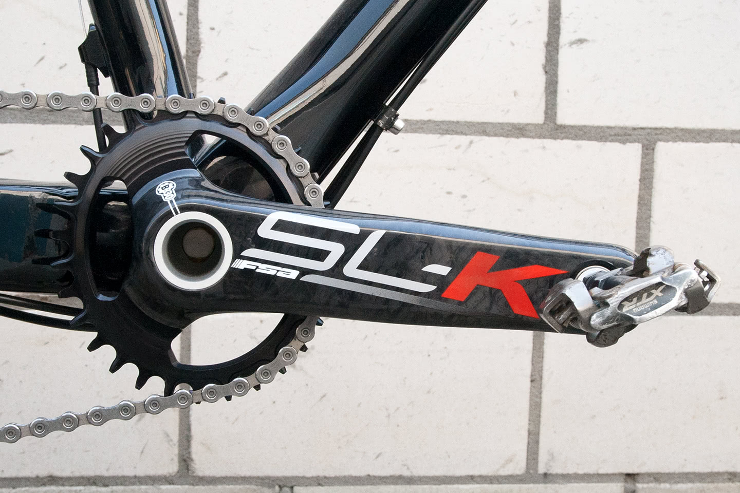 86 BCD (3-bolt) FSA Oval Crankset